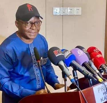 Concours de recrutement à la Fonction Publique : Les précisions du ministre Yombouno 