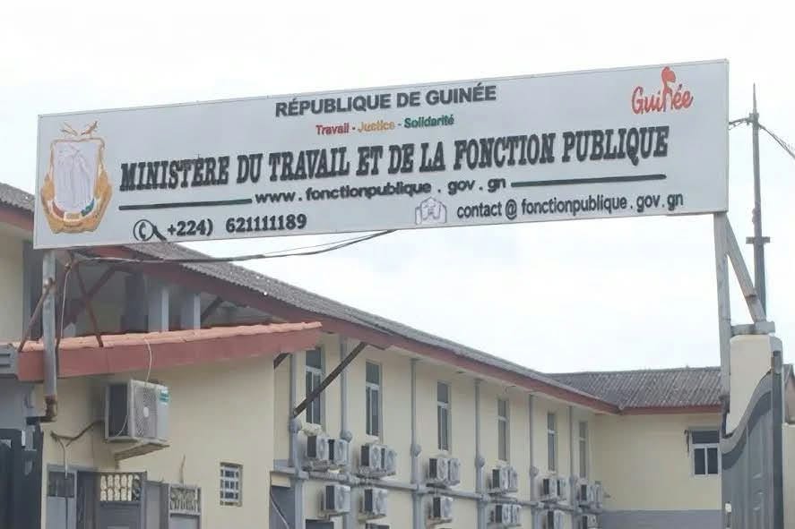 Guinée : 64 000 matricules fictifs détectés dans la Fonction publique