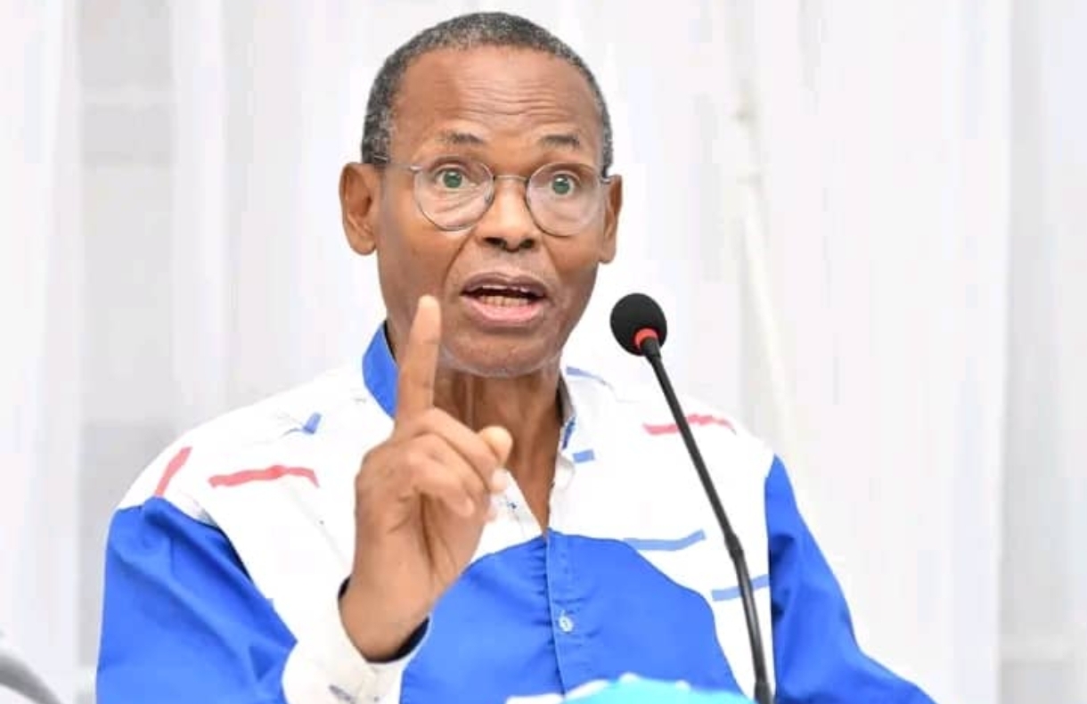 Guinée : le pouvoir sème la mort jusque dans les stades (Par Tierno Monénembo)
