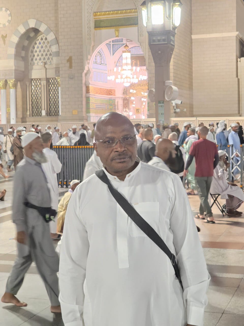 Médine : un moment de recueillement sur les traces du Prophète Mohammed
