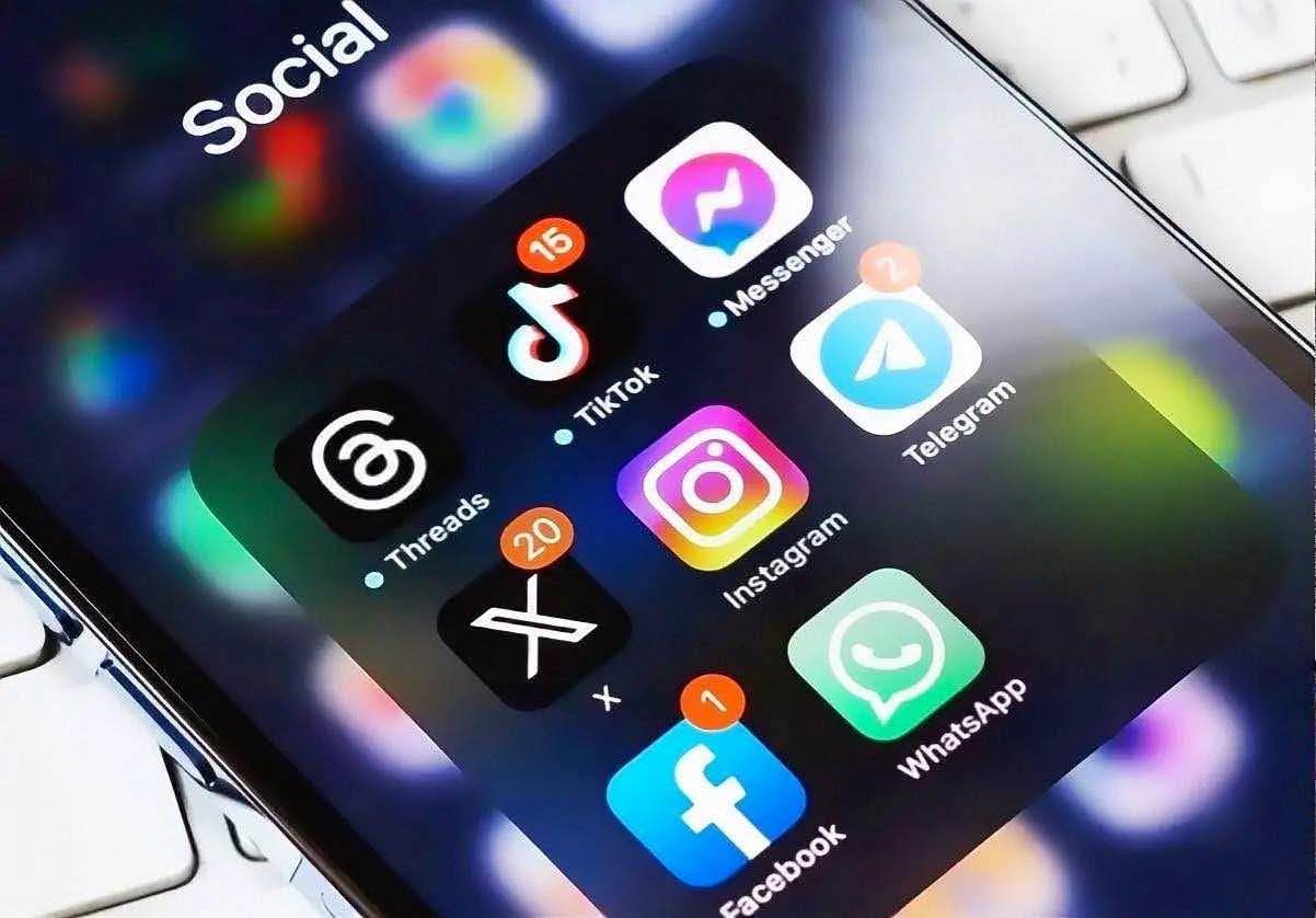 Réseaux sociaux en Guinée : jusqu’où laisserons-nous aller les dérives ?
